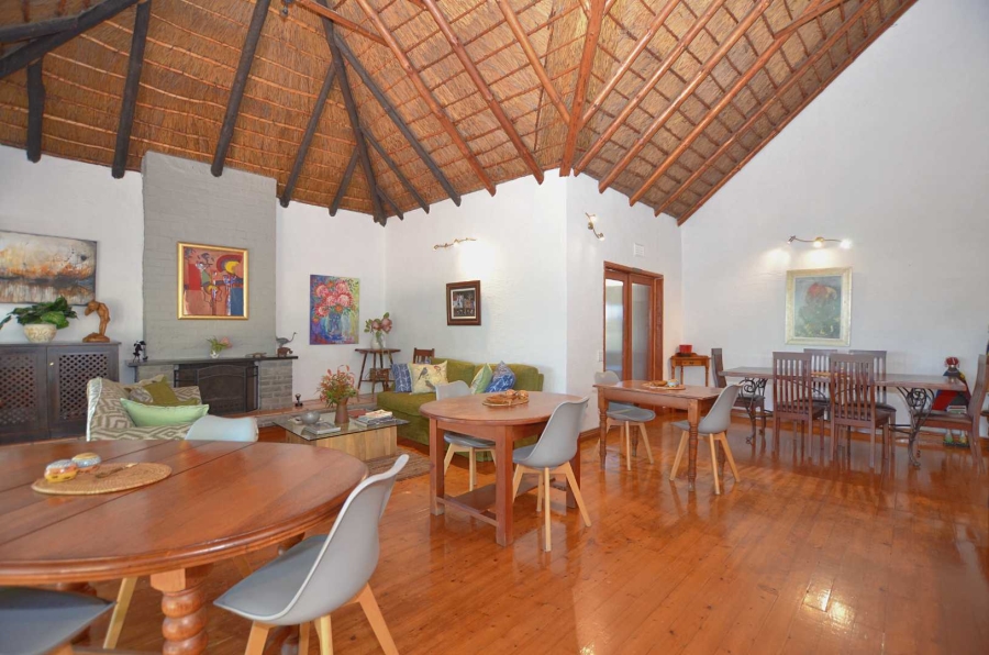 7 Bedroom Property for Sale in Westcliff Western Cape